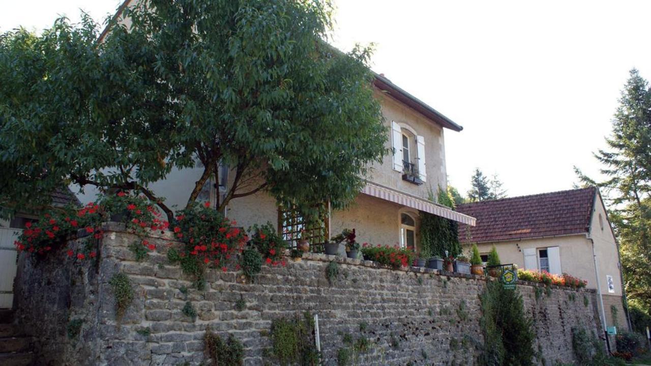 La Providence, Chambres D'Hotes Saint-Sernin-du-Plain Εξωτερικό φωτογραφία