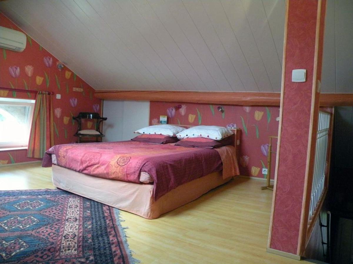 La Providence, Chambres D'Hotes Saint-Sernin-du-Plain Εξωτερικό φωτογραφία